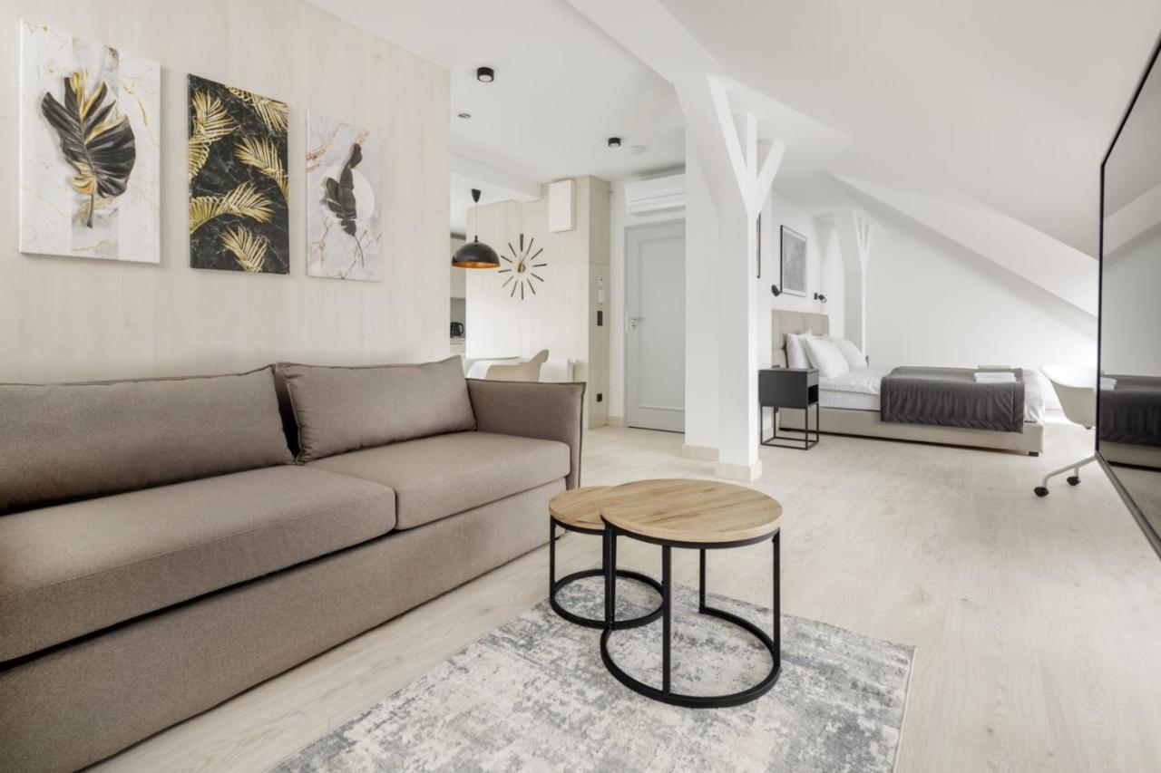 Apartamenty L11, Limanowskiego Poznaň Exteriér fotografie