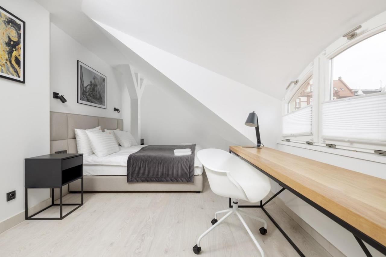 Apartamenty L11, Limanowskiego Poznaň Exteriér fotografie