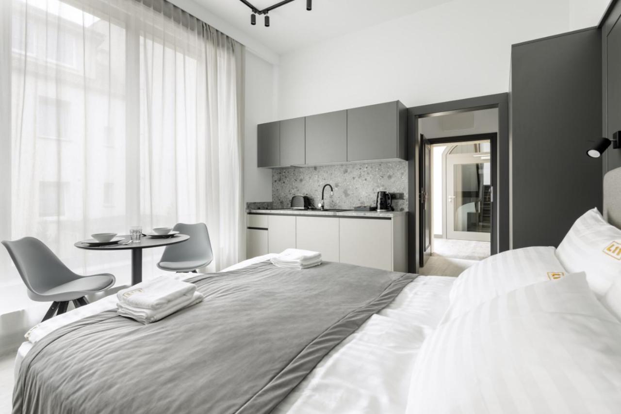 Apartamenty L11, Limanowskiego Poznaň Exteriér fotografie