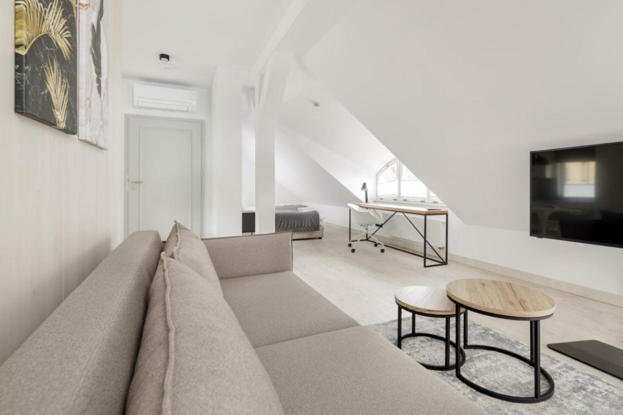 Apartamenty L11, Limanowskiego Poznaň Exteriér fotografie